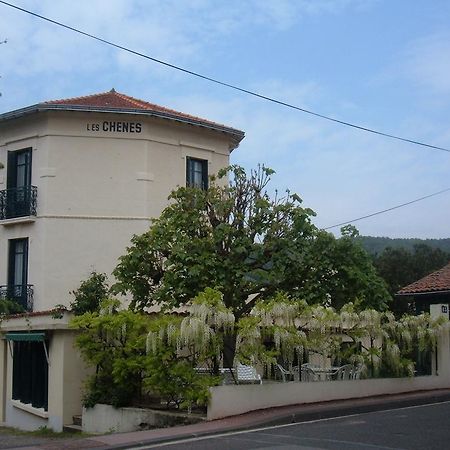 Les Chenes Chambres D'Hote Châtel-Guyon Екстериор снимка