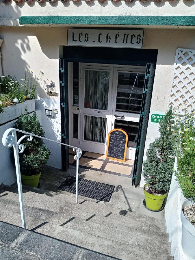 Les Chenes Chambres D'Hote Châtel-Guyon Екстериор снимка