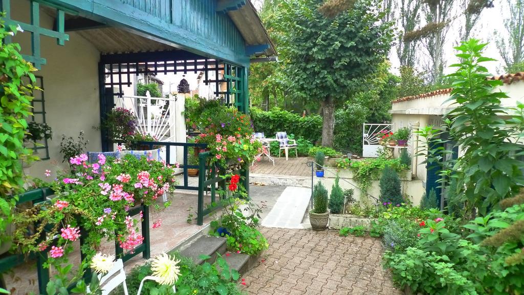 Les Chenes Chambres D'Hote Châtel-Guyon Екстериор снимка
